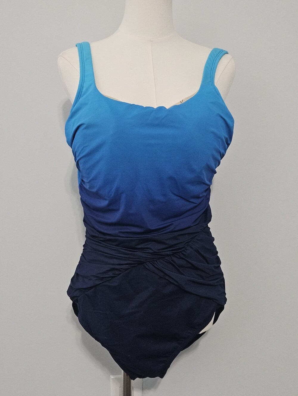 Lands' End Size 16L Blue Ombre Ruched Belly/Sides Ladies One Piece Bathing Suit